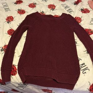 American Eagle sweater